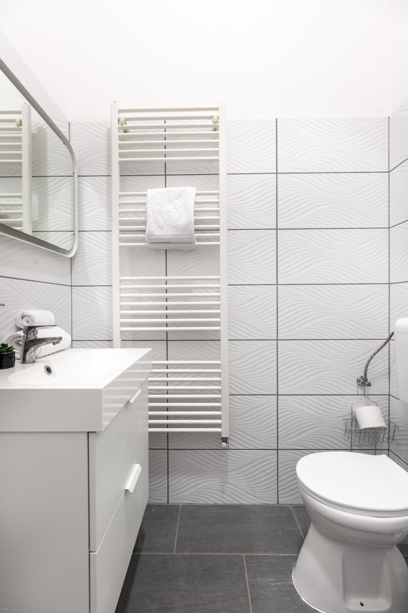 Gde Wesselenyi Triple Apartment *